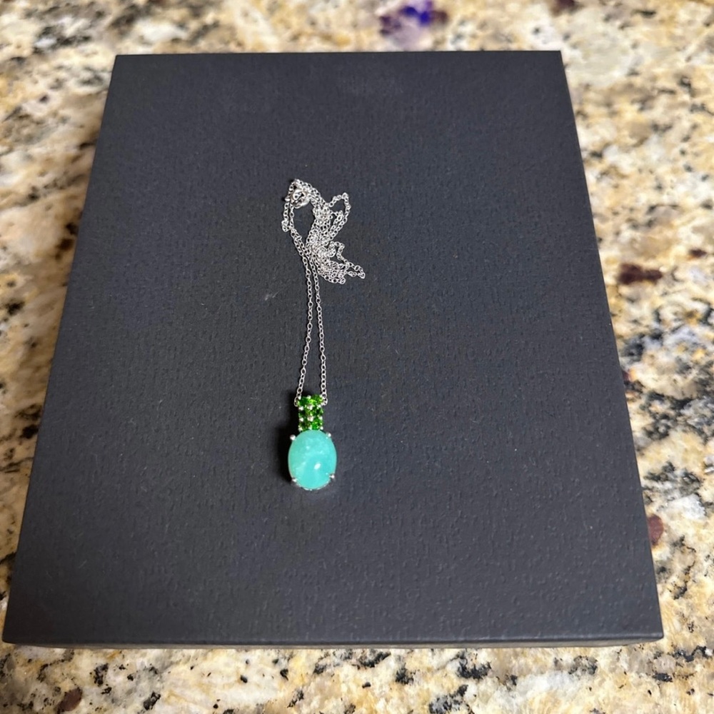 Fluorescent green opal pendant necklace